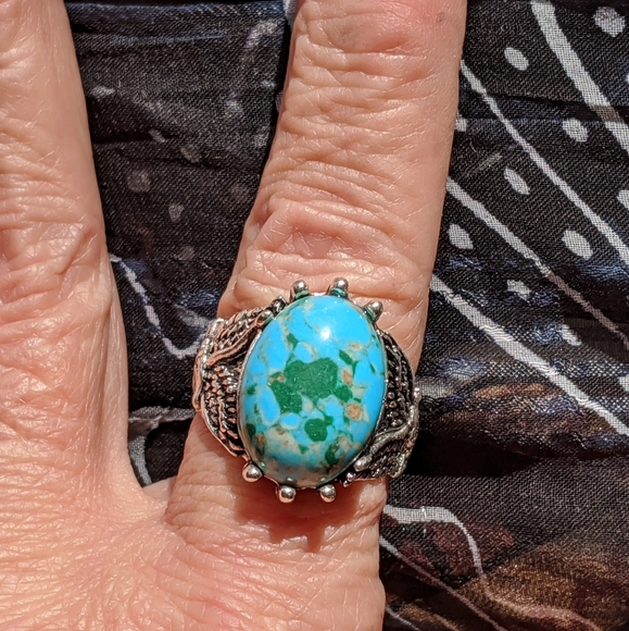 Stone 🎉HP🎉Turquoise Ring - Picture 6 of 8